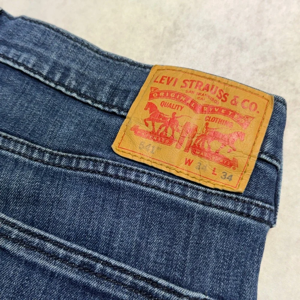 Levi's 541 Athletic Taper Mens Size 34x34 Blue All Seasons Tech Stretch Jeans